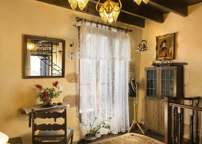 Margot Chania (Crete)